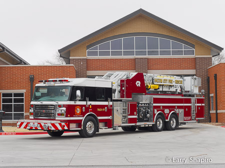 Haltom City TX Fire Department Rosenbauer America mid-mount Cobra tower ladder Commander chassis Larry Shapiro photography shapirophotography.net